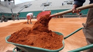 Roland Garros clay A layered cake  with red frosting [upl. by Ahsiki]