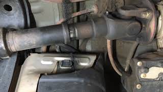 Toyota prado amp similar driveline lubrication points service [upl. by Neerak]