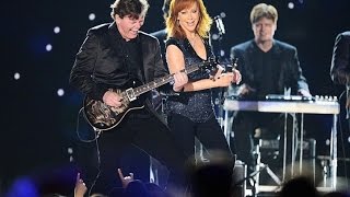 Reba McEntire Performs at the 2015 ACMs [upl. by Alysia]