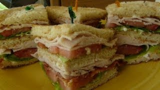 CLASSIC CLUB SANDWICH  How to make a CLUBHOUSE SANDWICH [upl. by Nnaeitak]