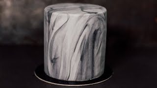 Tort MARMUROWY Dekorowanie krok po kroku  efekt marble 🎂  Sugarlady [upl. by Oremodlab]