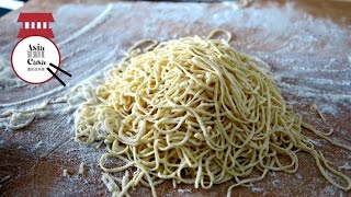 Como Hacer Fideos de Huevo Chinos Caseros  How to Make Chinese Egg Noodles [upl. by Elfrida]