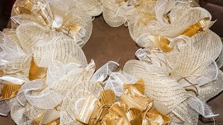 DIY Simple Deco Mesh Wreath  Quick and Easy Tutorial [upl. by Nivrae998]