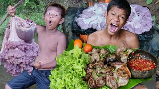 Primitive Technology  Kmeng Prey  Cooking Pig Intestines Eating Delicious [upl. by Nosnibor]