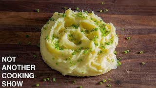 the SECRET to PERFECT HOLIDAY MASHED POTATOES [upl. by Yme]