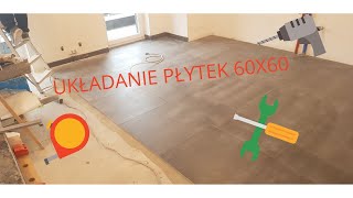 UKŁADANIE PŁYTEK 60x60 system poziomowania płytek [upl. by Akcirderf969]