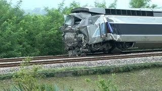 Collision dun TER avec un TGV entre Pau et Dax 40 passagers hospitalisés  1807 [upl. by Hays]