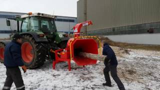 Holzhäcksler mit Zapfwellenantrieb Skorpion 250R  TEKNAMOTOR [upl. by Tur]