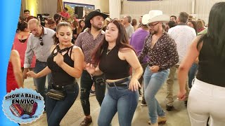 Bailando Los Corraleros del Sur con Las Hermanitas de la Loma Estefany y Karen  Reventon Ranchero [upl. by Ahsoik694]