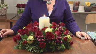 How To Design Christmas Candle Centerpieces [upl. by Suissac]