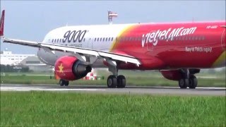 Cận cảnh máy bay của VietJet Air cất cánh  The 9000th Abus aircraft [upl. by Eiramassenav470]