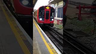 District line S Stock At Acton Town [upl. by Andromada]