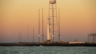 Meet Dream Chaser The NextGeneration Space Plane  Countdown to Launch [upl. by Yhtir]