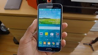 Samsung Galaxy S5 Review [upl. by Nelli925]